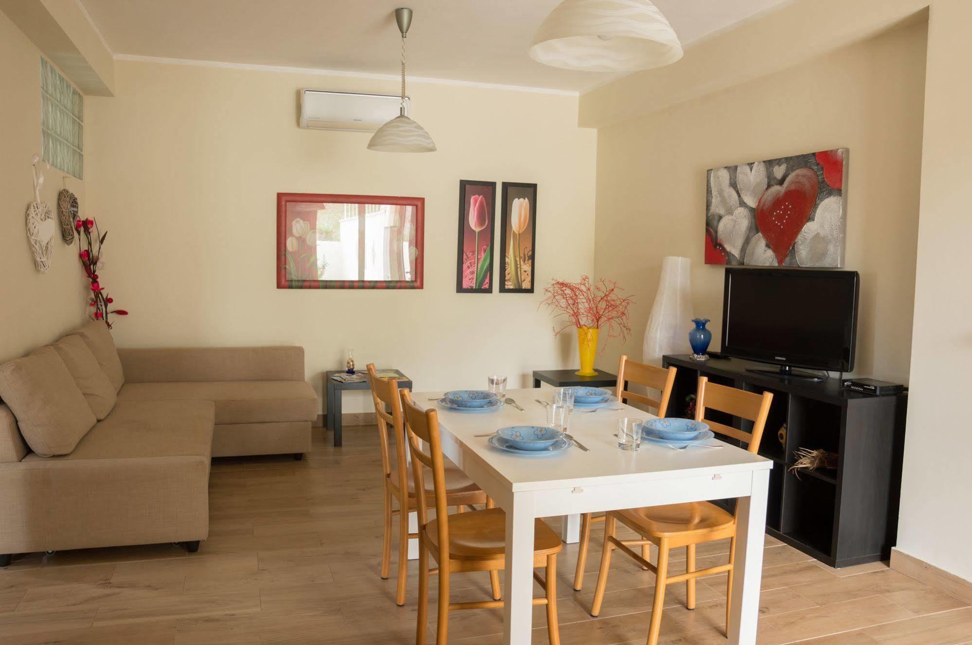 Bosco Sea Apartments Сан-Леоне Екстер'єр фото