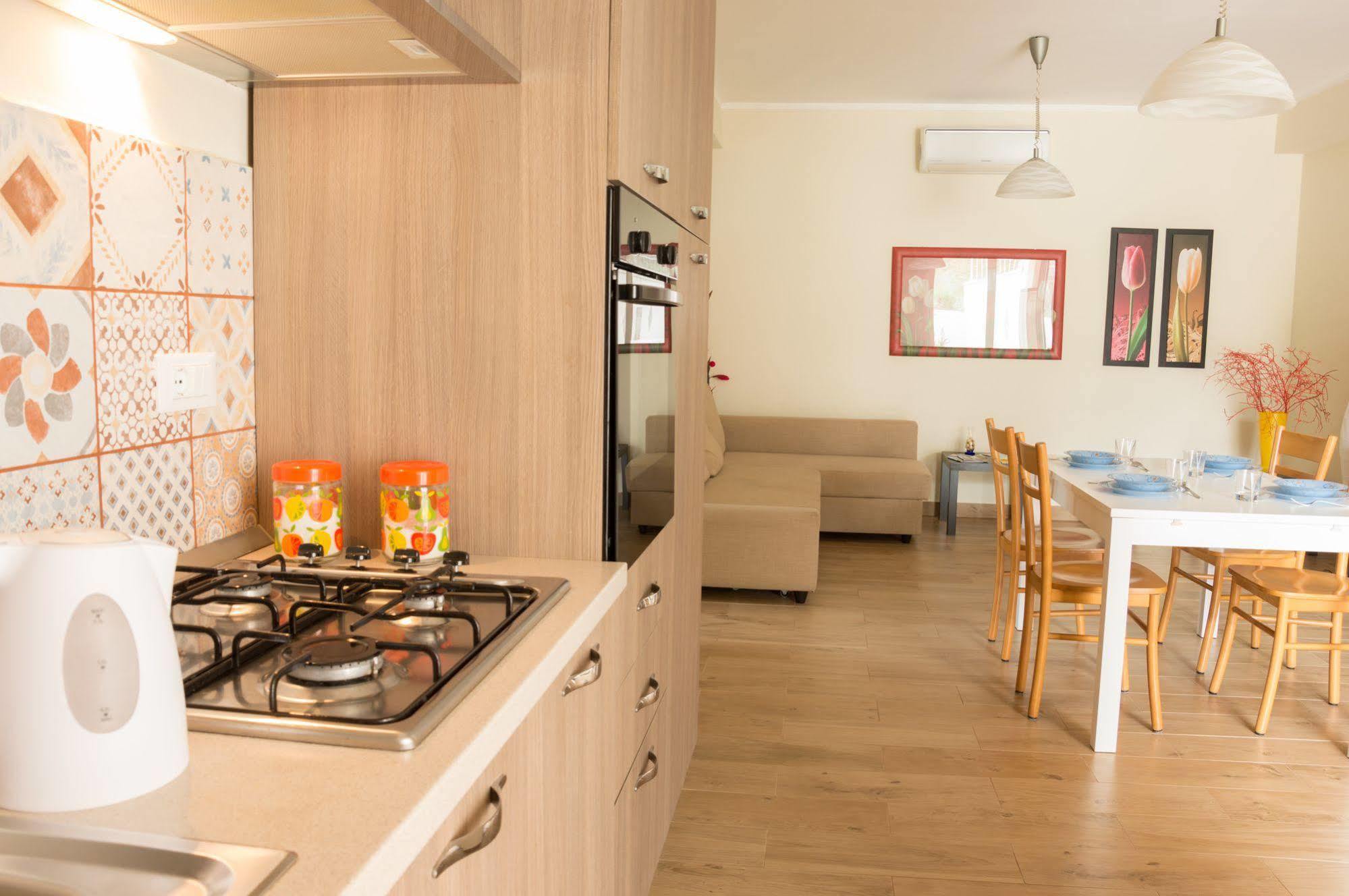 Bosco Sea Apartments Сан-Леоне Екстер'єр фото